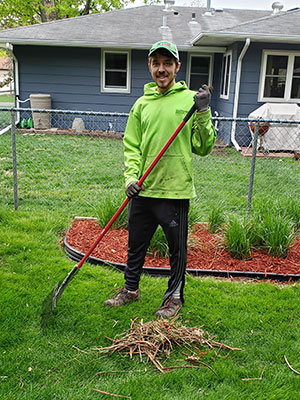 mulching-and-rock-installation-image-1